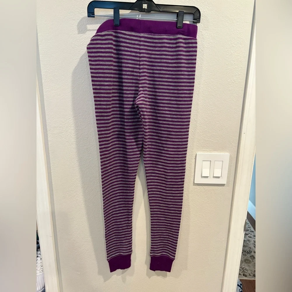 2-pc Disney’s Tinkerbell Purple and Gray Pajama Set Women’s Size Medium NWT 2012 - Picture 15 of 15